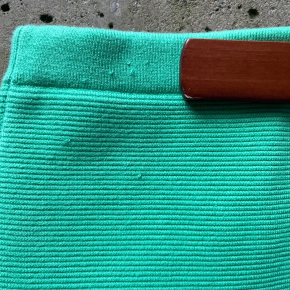 Alice + Olivia Kipp Knit Mini Skirt in Garden Green, Medium - Picture 12 of 12